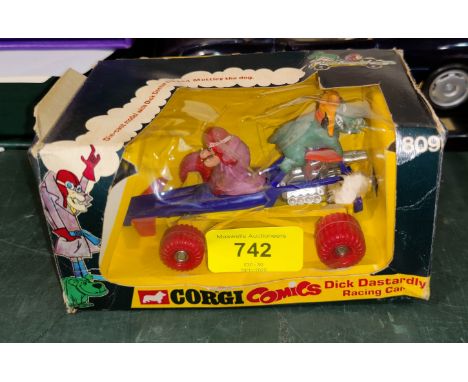 Corgi 809 Dick Dastardly Racing car original box (box dented &amp; worn, cellophane split) 