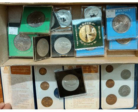 16 modern commemorative crowns; a first decimal coin set etc 