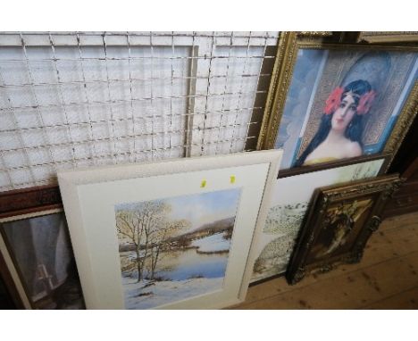 A COLLECTION OF PRINTS, INCLUDING WILDLIFE PRINT OF CHEETAHS, CATS, ETC. (5 IN TOTAL)