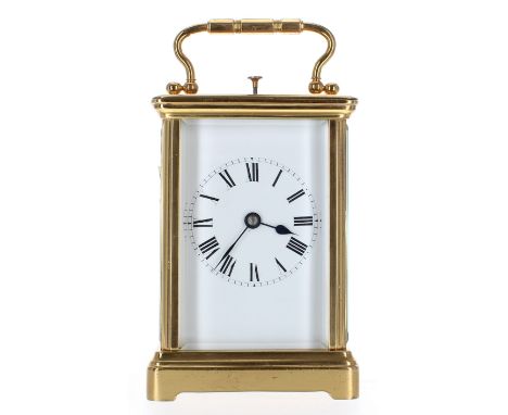 French repeater carriage clock striking on a gong, within a corniche brass case, 6" high (key) 