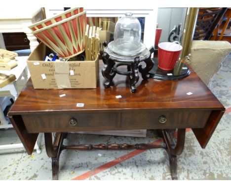 A parcel of furniture to include an unusual bow fronted two-drawer dressing table, reproduction drop end sofa table, two wall