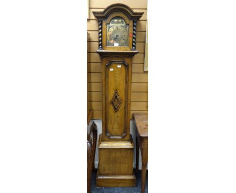 A good vintage grandmother clock with brass Tempus Fugit movement bearing Roman numerals, believed eight-day movement (no wei