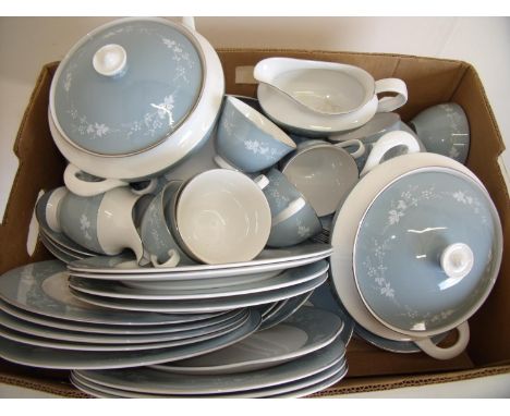 Large comprehensive Royal Dalton Reflection pattern part dinner and tea service 