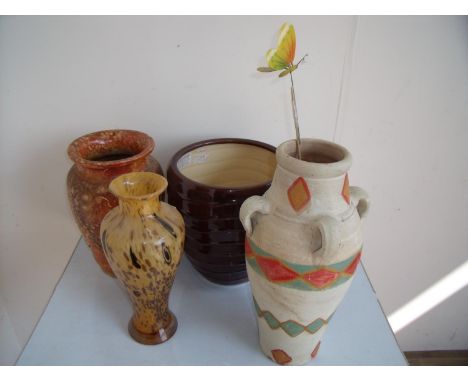 Ceramic planter, two ceramic vases and a glass vase (4) 