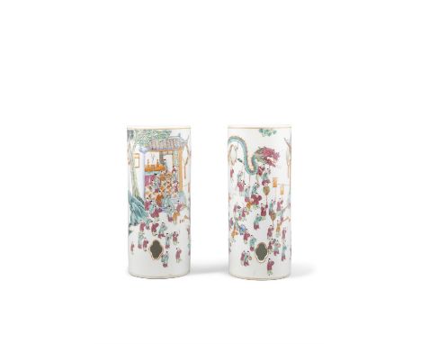 A PAIR OF FAMILLE ROSE ‘LANTERN FESTIVAL’ HATSTANDS,MARKED TOMGZHI晚清 粉彩开窗‘闹元宵‘帽筒一对China, late Qing dynastyH: 29.3cm(2) Condit