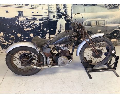 Circa 1932 Excelsior C5 250cc Trials BikeReg. no. VG 4921Frame no. C5/102Engine no. BYP 1424Excelsior were making an extensiv