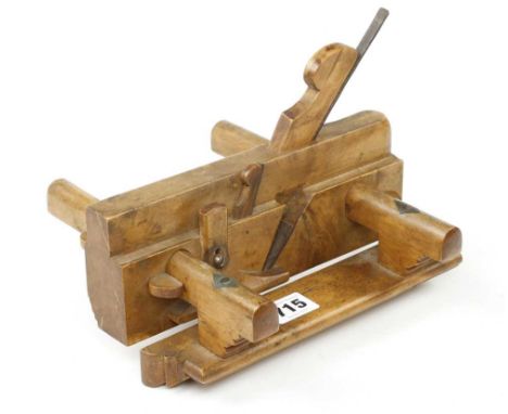 A craftsman made sash fillester in elm? G++
