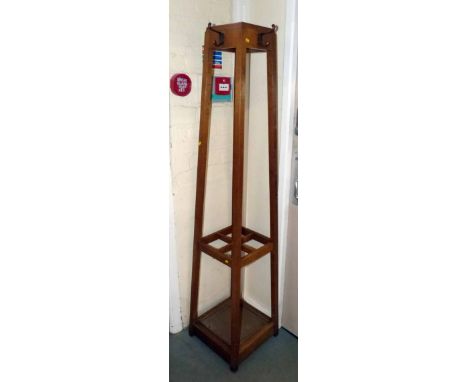 A coat / umbrella stand. No condition reports for this sale