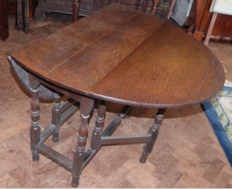 Oak George III gate leg dining table 120cm x 91cm No condition reports for this sale