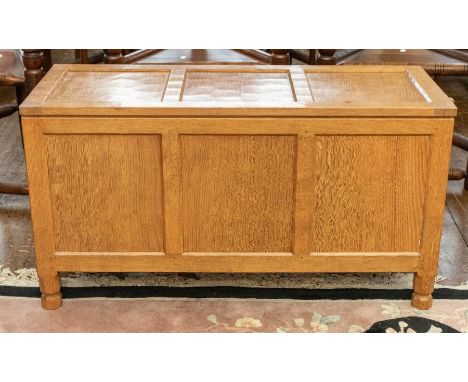 Workshop of Robert 'Mouseman' Thompson an oak blanket box, Dimensions approx 105cm x 42.5cm x 56cm. No signs of damage.