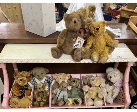 A quantity of Teddy Bears including Deans rag book, Co. centenary year limited edition No: 4676 'Henry'