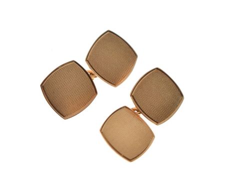 Pair of 9ct gold engine turned cufflinks   Condition: 