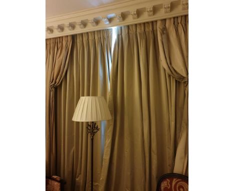 A Pair Of Silk Drapes And Jabots Light Gold And Dark Gold Stripes With Intermittent Gold-Stitched Corn Pattern 220 x 280cm (R