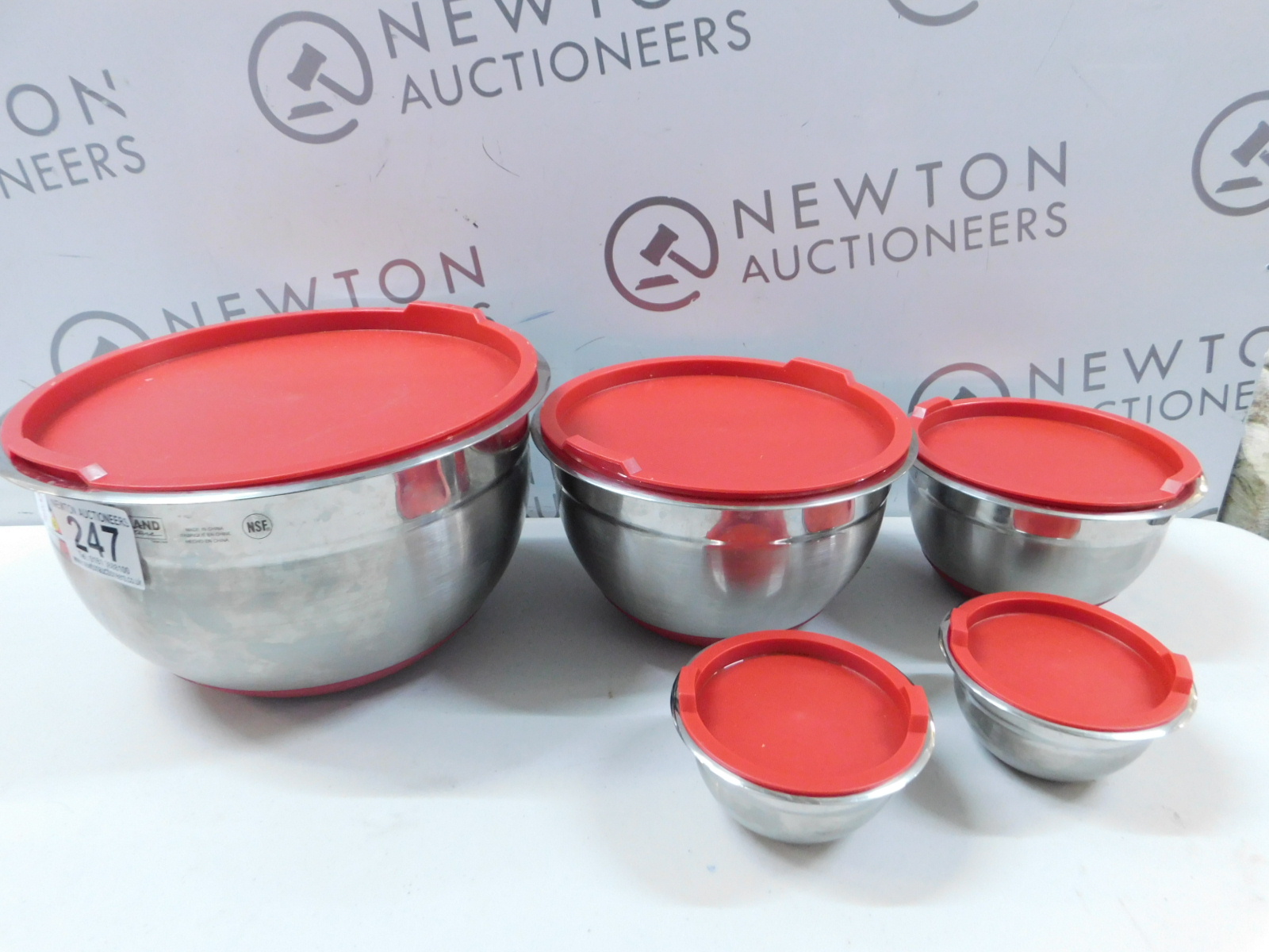 1 KIRKLAND SIGNATURE 5 PIECE STAINLESS STEEL MIXING BOWLS RRP Â£39.99