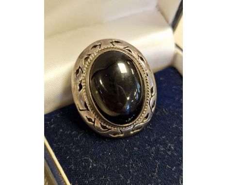 1920s Silver &amp; Whitby Jet Brooch - 3.4x2.7cm, 17.7g