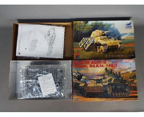 Dragon, Bronco Models - a Dragon Stug III Ausf. G 75mm, Sd.Kfz 1/35 Imperial Series, model kit No. 9014, scale 1:142, content