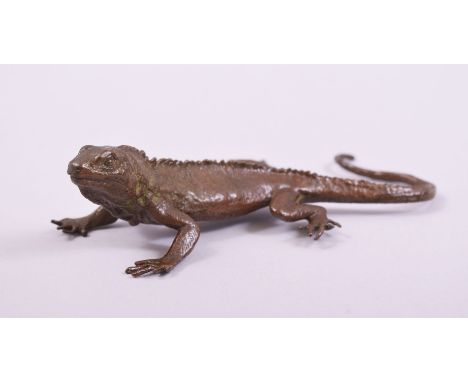 A JAPANESE BRONZE MODEL OF A LIZARD.