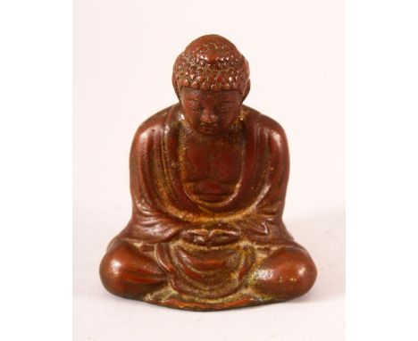 A FINE CHINESE BRONZE FIGURE OF A SEATED BUDDHA, 9cm.