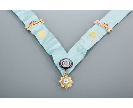 MASONIC ROYAL ANTEDILUVIAN ORDER OF BUFFALOES ROLL OF HONOUR CHAIN
made by L. Simpson Ltd., Masonic Jewellers, 56 York Way, K