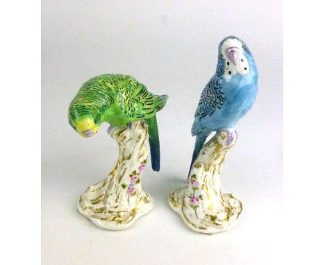 Two Royal Worcester figures modelled as a blue budgerigar and a yellow and green budgerigar, model numbers 2663 and 2664 (2) 