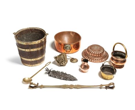 Various copper items, mostly 19th century, English and Dutch
Including bowls, dishes, spoon, jug and chandelier pole, also a 
