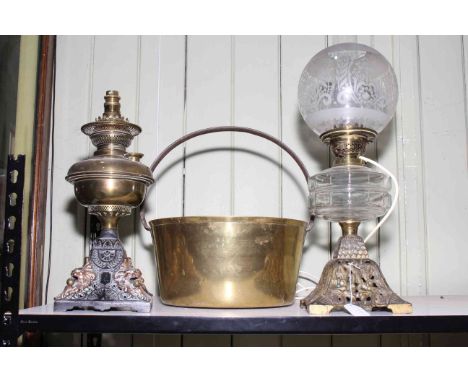 Victorian brass and glass reservoir lamp with shade, cast metal and brass oil lamp and a brass jam pan (3).