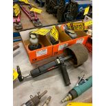 Dynabrade Finishing Sander, Model 13204, 3400 SPM
