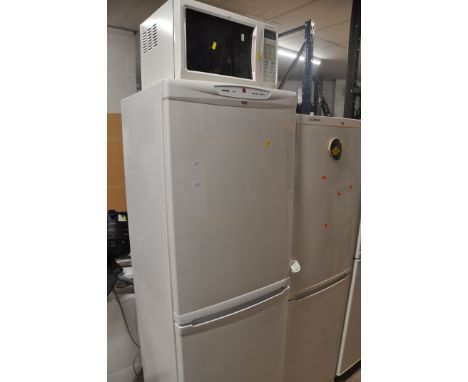 A HOOVER HCF5176W FRIDGE FREEZER measuring 54cm x depth 60cm x height 78cm (PAT pass and working at 5 and -18) along with a S
