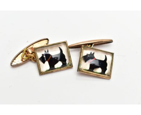 A PAIR OF VINTAGE NOVELTY CUFFLINKS FEATURING SCOTTIE DOGS WITHIN A RECTANGULAR SETTING, unmarked (2) (Condition report: some
