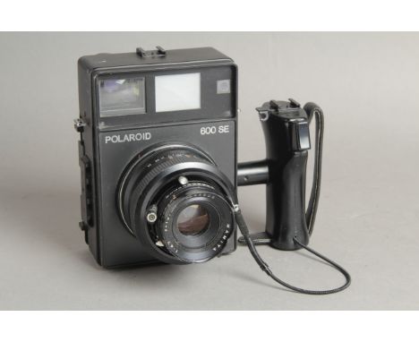 Polaroid 600 SE Body, with 127mm F4.7 lens, re badged version of Mamiya Universal