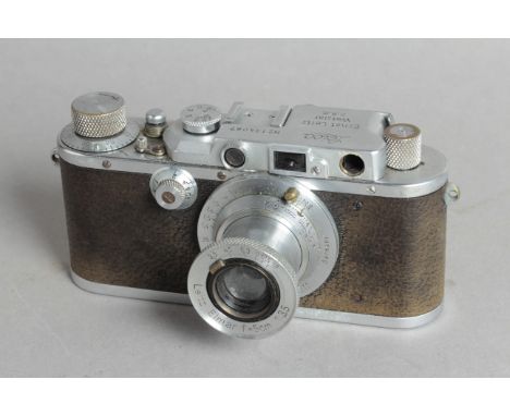 Leica III Camera, bright chrome, No 134087 with 5cm F3.5 Lens