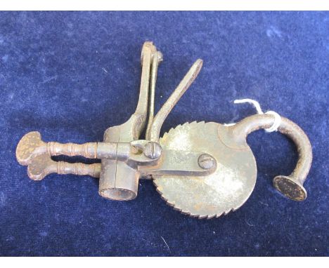 A 19th century Powder tester. Large wheel graduated from 2 to 24 (yards?). Light rusting. Interesting lot. 