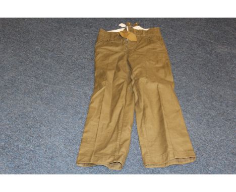 German Uniform - Drillichose German army (working trousers) light summer pattern as light green finish including metal fasten