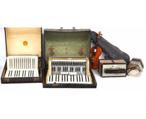 Hohner Student IV piano accordion, with thirty-two bass buttons, white marble finish, case; also another accordion in need of