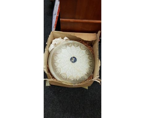 DECO LIGHT FITTING