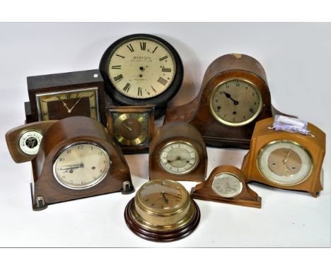 A collection of manual wind and quartz movement mantel clocks, to include a Smiths brass lantern clock, anniversary clocks, c
