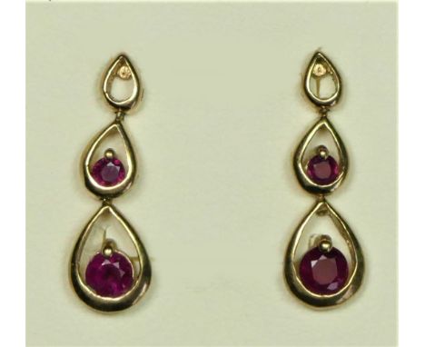 A 9ct gold pair of ruby ear rings, 2.1gm 