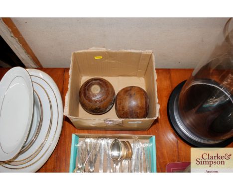 Two vintage bowling woods 