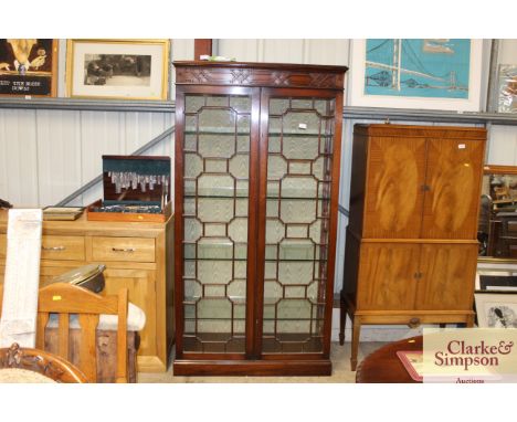A good quality mahogany display cabinet, in the Chinese Chippendale manner, fitted interior glass shelves illuminating, 97cm 