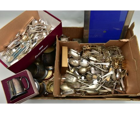 A BOX OF ASSORTED WHITE METAL WARE AND CUTLERY, to include a teapot, sugar scuttle, tankard, milk jug and sugar bowl, coaster