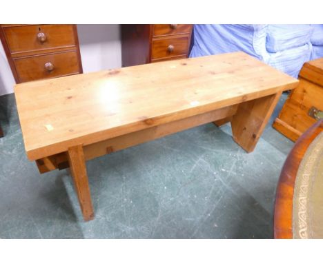 Pine bench