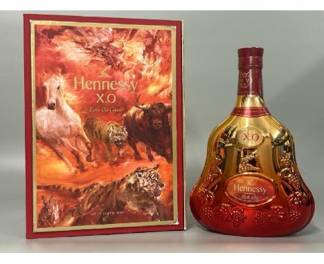 HENNESSY X.O COGNAC, LIMITED EDITION ART BY YAN PEI-MING - 70CL - 40%  / G4