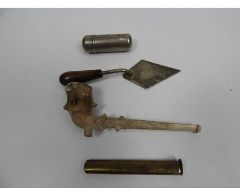 Collectables - Meerschaum Pipe, Pipe Cleaner etc 
