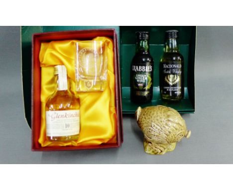 Miniature whisky's to include The Crabbie's Whisky Mac Kit, and a miniature Glenkinchie and shot glass and a small Beswick ce