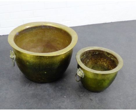 Brass planter, together with another smaller , 31 x 48cm (2) 