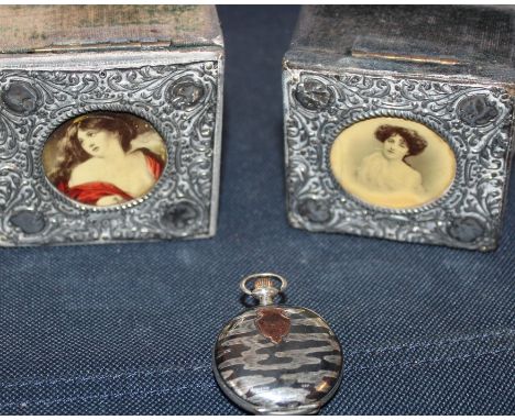 A near pair of Edwardian small silver mounted jewellery boxes,&nbsp;by Green &amp; Cadbury Ltd, assayed Birmingham 1905, the 