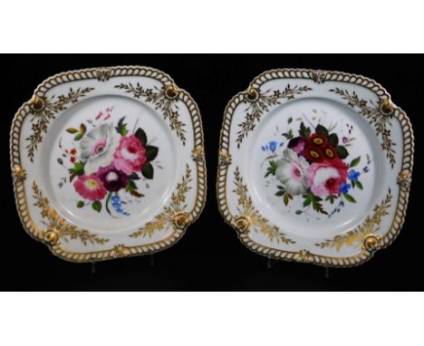 A pair of 18thC Chamberlain Worcester plates, each of shaped square form, with an outer geometric gadrooned gilt lined border