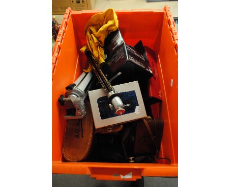 A quantity of cameras and binoculars including a boxed Panasonic Lumix TZ7, a boxed Vivitar DC750, an Ikonta Zeiss-Ikon camer