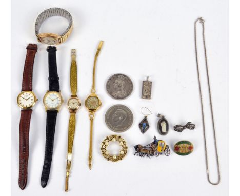 A quantity of mixed jewellery to include an early 20th century lady's 9ct yellow gold cased mechanical cocktail wristwatch, o