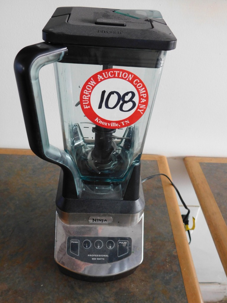 Ninja Professional 900 Watt Blender   Original 